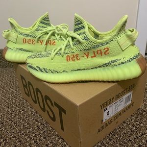 YEEZY BOOST 350 V2